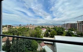 Skopje Brand New Apartment Near Train&Bus Station